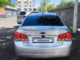 Chevrolet Cruze 2014 года за 4 000 000 тг. в Астана – фото 2