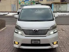 Toyota Vellfire, 2010