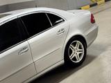 Mercedes-Benz E 320 2004 года за 5 200 000 тг. в Алматы