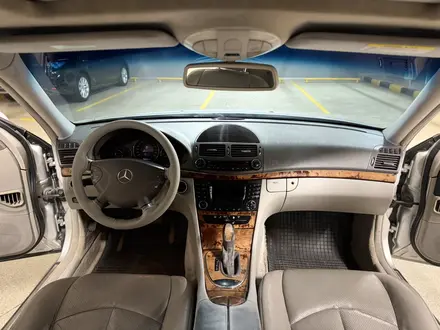 Mercedes-Benz E 320 2004 года за 5 200 000 тг. в Алматы – фото 13