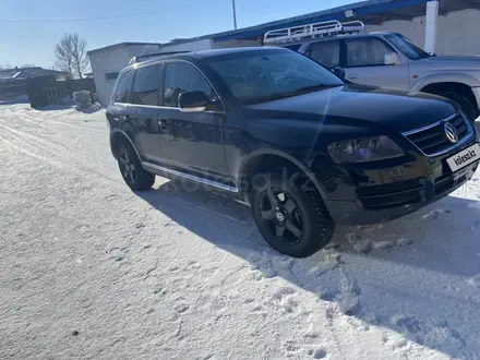 Volkswagen Touareg 2006 года за 5 000 000 тг. в Караганда – фото 9