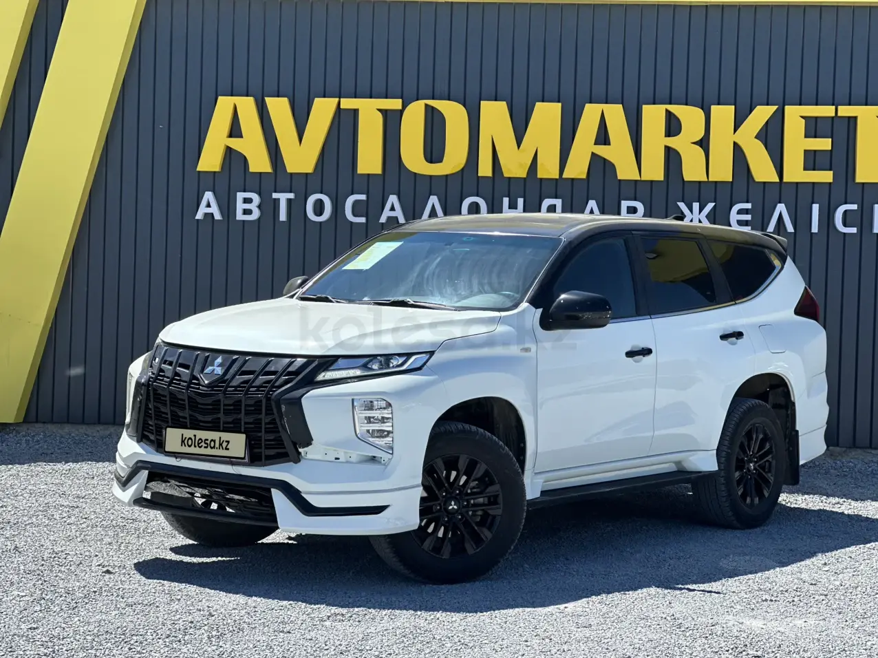 Mitsubishi Montero Sport, 2022