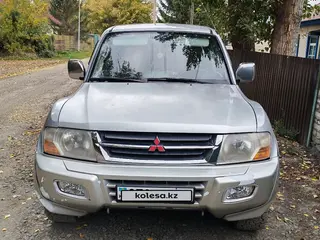 Mitsubishi Pajero, 2001