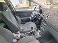 Toyota Avensis 2006 года за 3 300 000 тг. в Алматы – фото 3