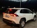 Toyota RAV4 2020 года за 15 800 000 тг. в Алматы – фото 6