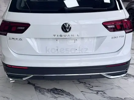 Volkswagen Tiguan 2022 года за 13 000 000 тг. в Астана – фото 2