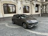 Porsche Cayenne 2012 года за 22 000 000 тг. в Алматы