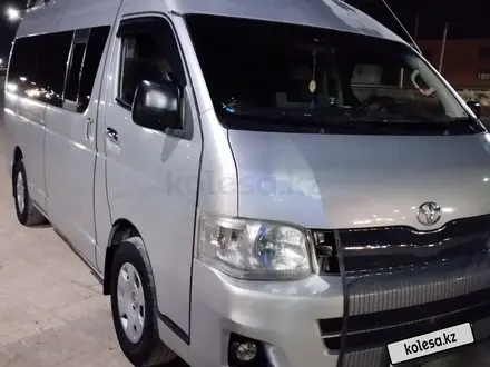 Toyota Hiace 2012 года за 12 200 000 тг. в Актау