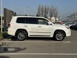 Lexus LX 570 2014 годаfor30 000 000 тг. в Алматы – фото 3