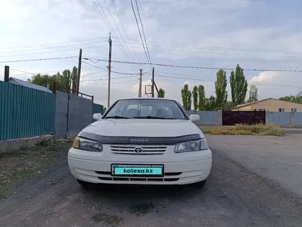 Toyota Camry 1997 года за 3 150 000 тг. в Шу – фото 6