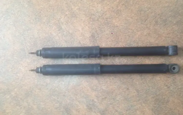 Амортизатор задний за 15 000 тг. в Алматы