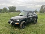 Toyota RAV4 1999 годаүшін4 300 000 тг. в Алматы