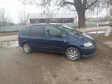 SEAT Alhambra 2001 годаfor2 600 000 тг. в Уральск – фото 3