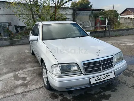 Mercedes-Benz C 280 1994 года за 2 400 000 тг. в Тараз