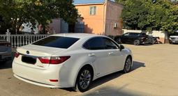 Lexus ES 300h 2013 года за 9 000 000 тг. в Кызылорда – фото 4