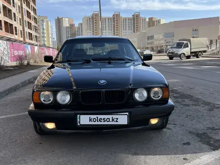 BMW 520 1995 года за 2 450 000 тг. в Астана