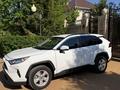 Toyota RAV4 2021 года за 13 000 000 тг. в Уральск – фото 4