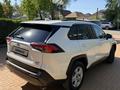 Toyota RAV4 2021 года за 13 000 000 тг. в Уральск – фото 6