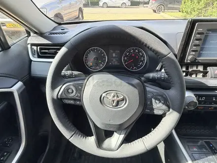Toyota RAV4 2021 года за 13 000 000 тг. в Уральск – фото 10