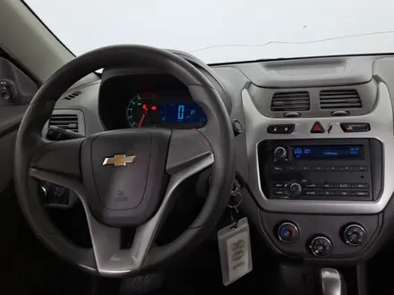 Chevrolet Cobalt 2022 года за 3 840 000 тг. в Астана – фото 14