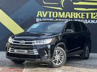 Toyota Highlander 2017 года за 18 550 000 тг. в Актау