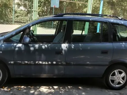 Opel Zafira 2001 года за 3 800 000 тг. в Алматы