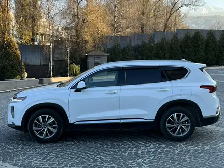 Hyundai Santa Fe 2019 года за 13 500 000 тг. в Алматы – фото 3