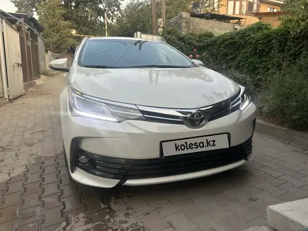 Toyota Corolla 2017 года за 7 500 000 тг. в Алматы