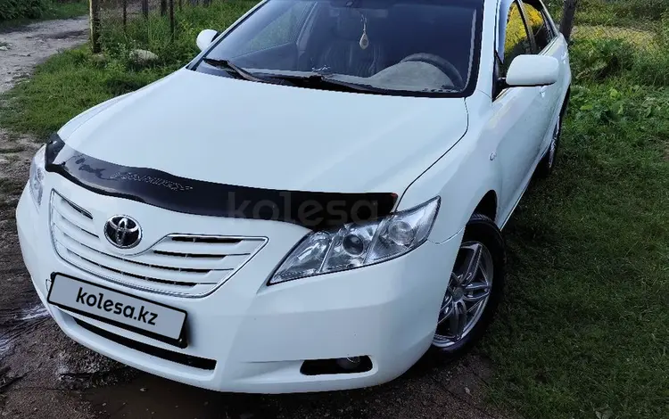 Toyota Camry 2007 годаүшін6 500 000 тг. в Риддер