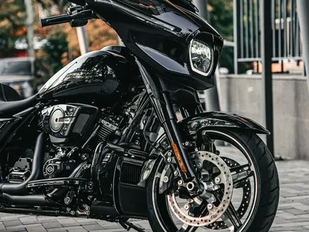 Harley-Davidson  Street Glide 2025 года за 25 500 000 тг. в Алматы – фото 2