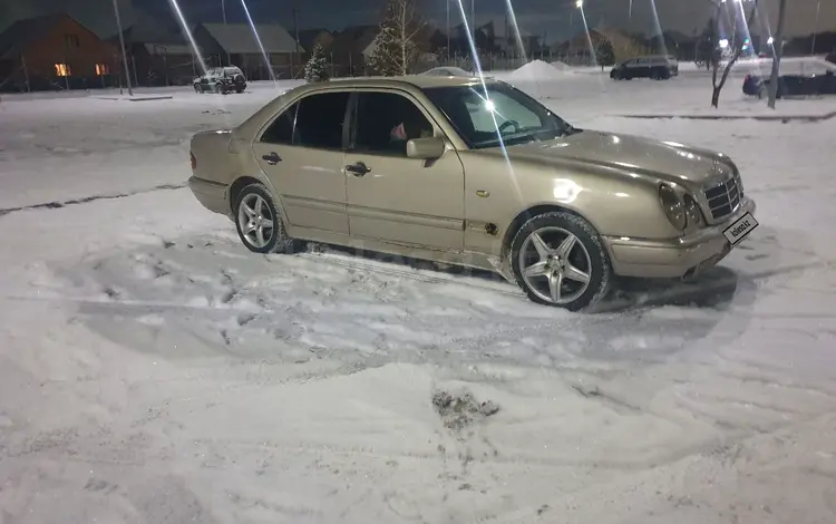 Mercedes-Benz E 230 1996 годаfor1 500 000 тг. в Алматы