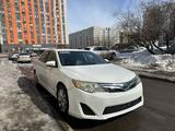 Toyota Camry 2015 года за 5 200 000 тг. в Актобе – фото 2