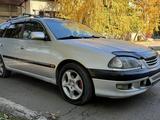 Toyota Avensis 1999 годаүшін3 300 000 тг. в Алматы