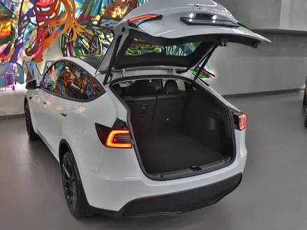 Tesla Model Y 2022 года за 21 100 000 тг. в Алматы – фото 4