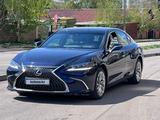 Lexus ES 250 2021 года за 18 000 000 тг. в Астана