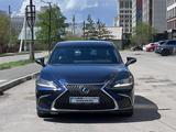 Lexus ES 250 2021 года за 18 000 000 тг. в Астана – фото 5