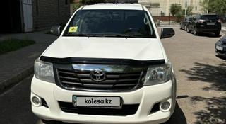 Toyota Hilux 2013 года за 14 000 000 тг. в Астана