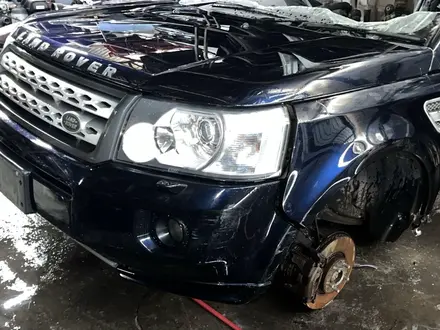 ПЕРЕДНЯЯ ЧАСТЬ LAND ROVER FREELANDER L359 за 7 500 000 тг. в Алматы – фото 2