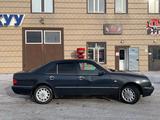 Mercedes-Benz E 230 1995 годаүшін2 500 000 тг. в Жанаарка – фото 3