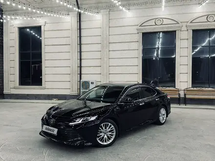 Toyota Camry 2019 года за 13 400 000 тг. в Атырау – фото 4