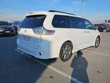 Toyota Sienna 2017 годаfor14 000 000 тг. в Алматы – фото 4