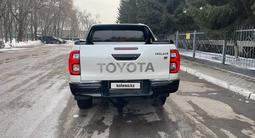 Toyota Hilux 2022 года за 24 500 000 тг. в Алматы – фото 3