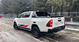 Toyota Hilux 2022 года за 25 200 000 тг. в Алматы – фото 4