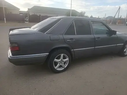 Mercedes-Benz E 280 1994 года за 1 100 000 тг. в Кызылорда – фото 15