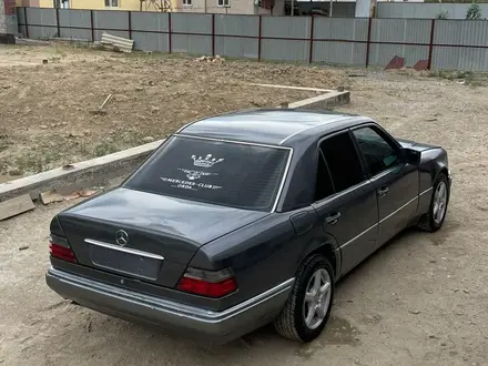 Mercedes-Benz E 280 1994 года за 1 100 000 тг. в Кызылорда – фото 35