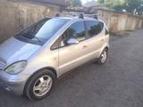 Mercedes-Benz A 160 2002 годаfor2 300 000 тг. в Алматы