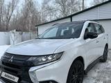 Mitsubishi Outlander 2022 года за 13 600 000 тг. в Уральск – фото 2