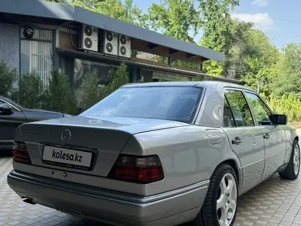 Mercedes-Benz E 280 1995 года за 5 300 000 тг. в Шымкент – фото 8