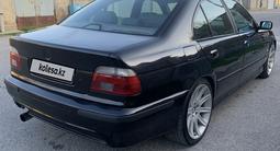 BMW 528 1998 года за 3 200 000 тг. в Шымкент – фото 4
