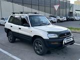 Toyota RAV4 1995 года за 2 300 000 тг. в Алматы